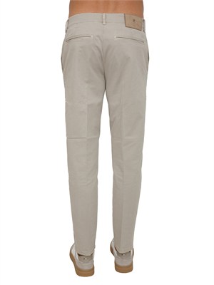 Pantaloni chino PT Torino in gabardina stretch blu in UOMO