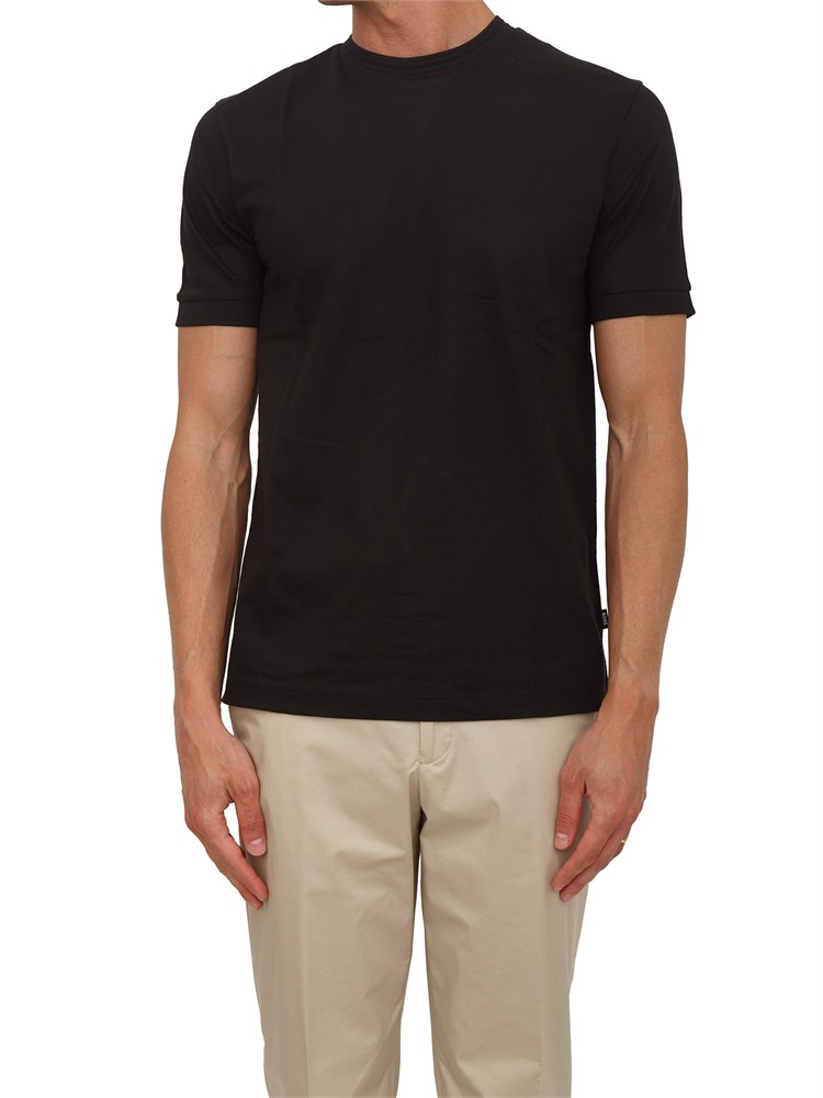 T-shirt nera 