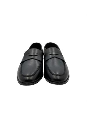 Mocassino Penny Doucal's uomo in pelle nera in UOMO