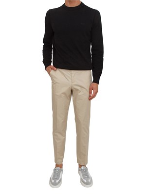 Maglia nera Boss uomo in cotone ricamo logo in UOMO