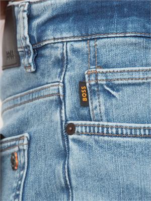 Jeans Boss uomo in denim chiaro effetto used in UOMO