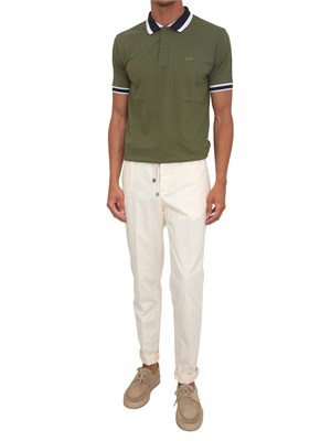 Polo SUN68 in cotone verde con profili in UOMO