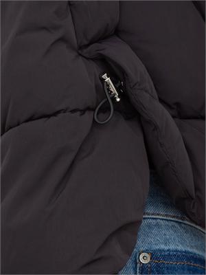 Piumino Giza Pinko in tela tecnica cre^pe nero in DONNA