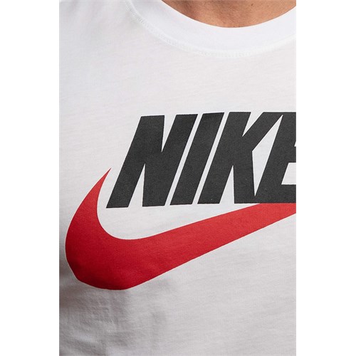 NIKE Ar5004 100 T-Shirt Mc in Abbigliamento